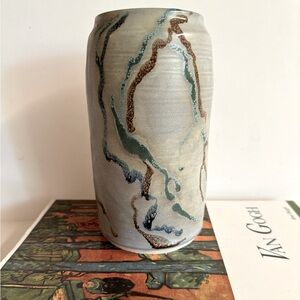 Vtg Signed Studio Stoneware Minimalist Bohemian pottery.Signed Spink